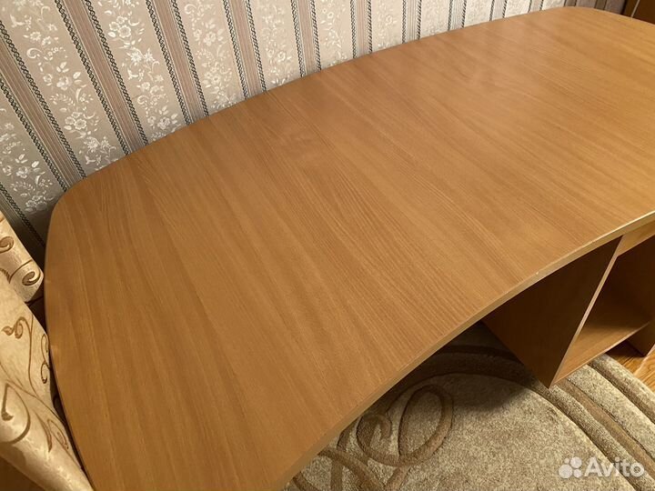 Письменный стол для школьника бу