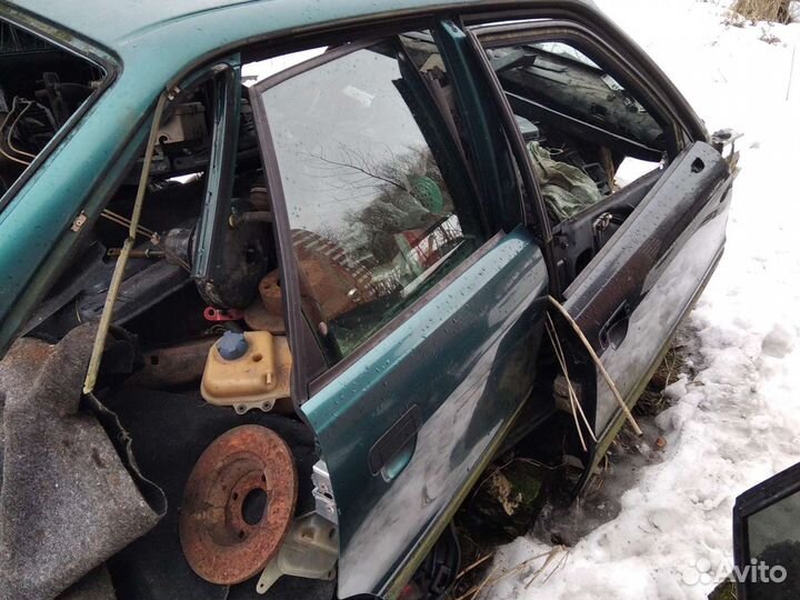 Бампер задний ауди 80б3