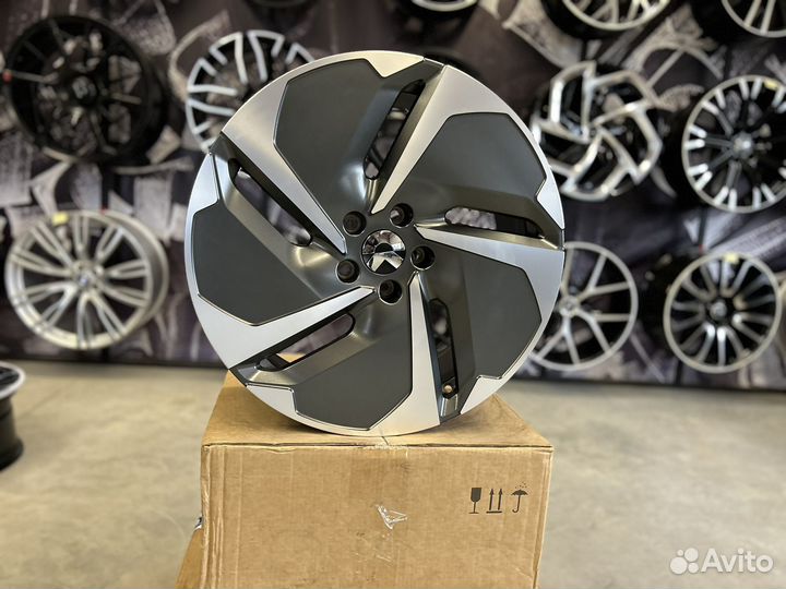 Диски для NIO 8.5x20 5x120 ET43 dia62.5