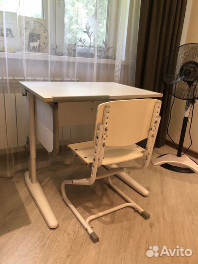 Растущая парта и стул бу