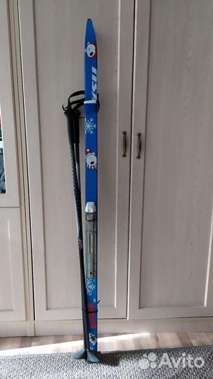 Беговые лыжи, палки, ботинки 2 пары