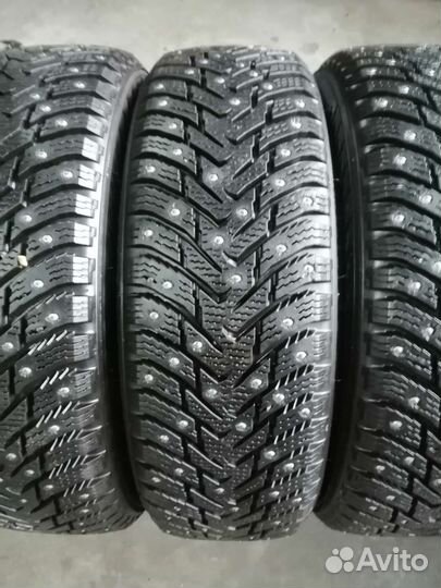 Nokian Tyres Hakkapeliitta 8 185/65 R15 92T