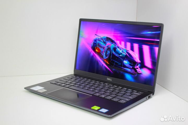 Мощный ультрабук Dell с сочным экраном