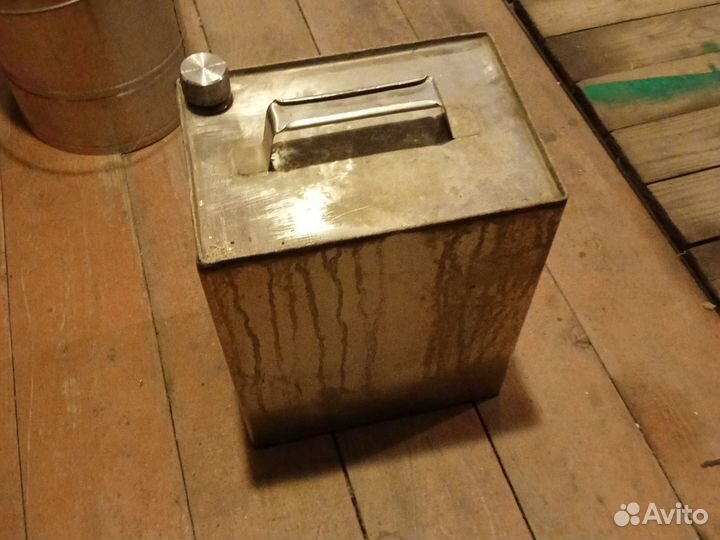 Канистра из нержавеющей стали