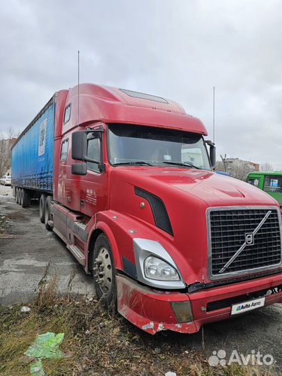 Шасси Volvo VNL 670, 2004