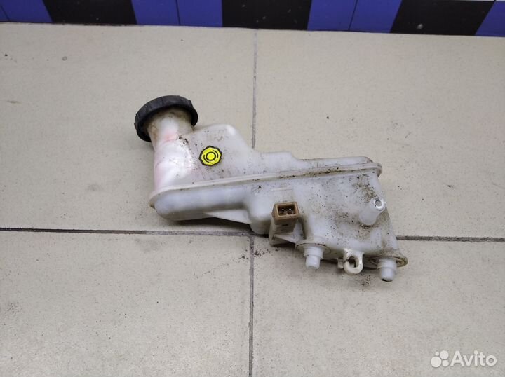 Бачок главного тормозного цилиндра RIO 2011-2017