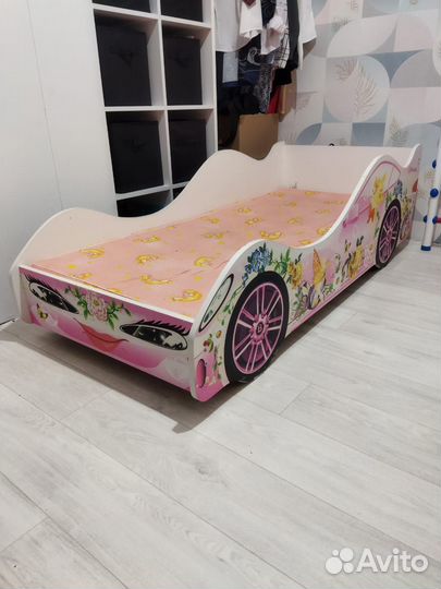 Детская кровать-машина