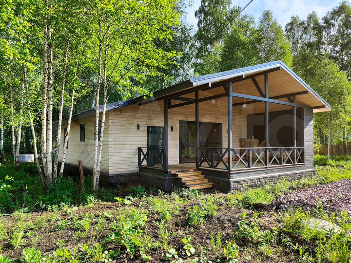 Дом 173 м² на участке 7,2 сот.