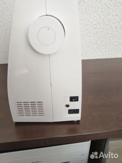 Швейная машина Singer