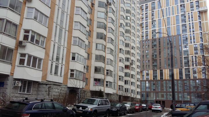 Комната 18 м² в 2-к., 14/17 эт.