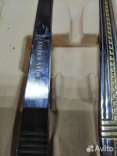 Набор столовых приборов на 12 персон