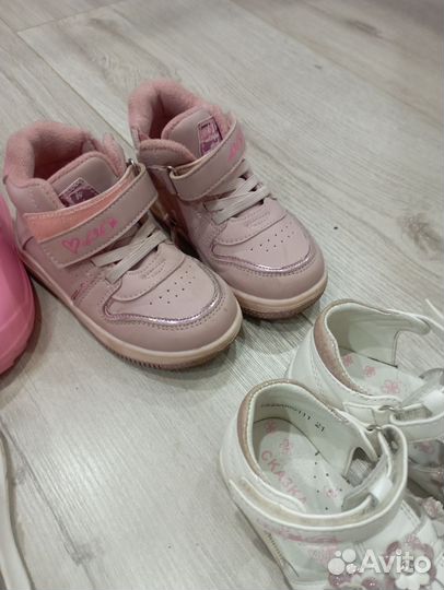 Ботинки, кросовки для девочки