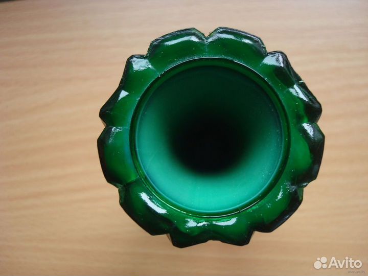 Малахитовое стекло Ваза и шкатулка