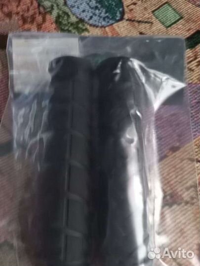 Грипсы 120 мм. Новые. Черные. Резина