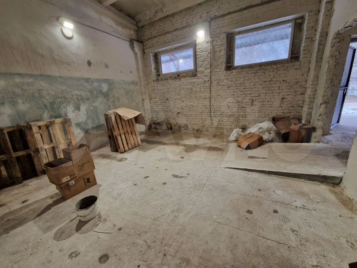 Склад, 650 м²