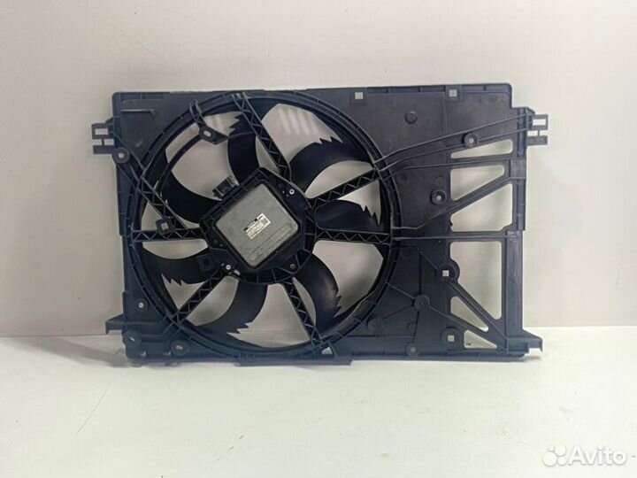 Диффузор вентилятора Toyota Camry V70/V75 2grfks