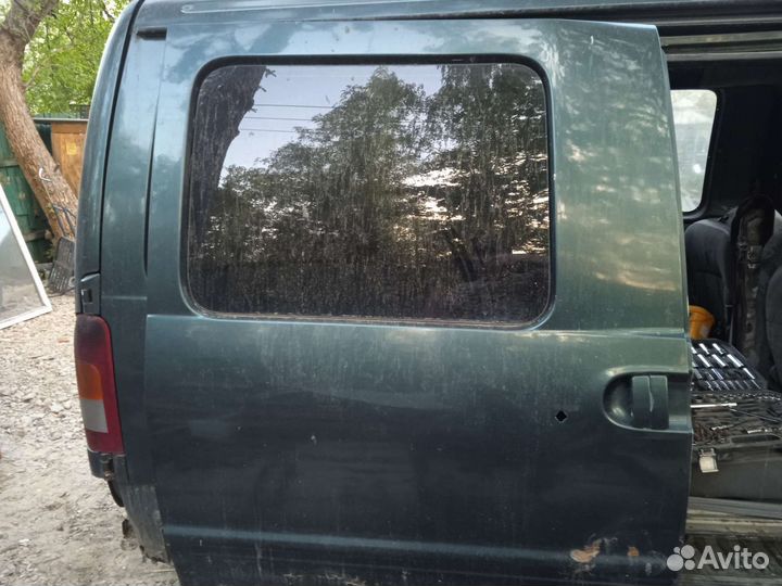 Nissan serena c23 разбор