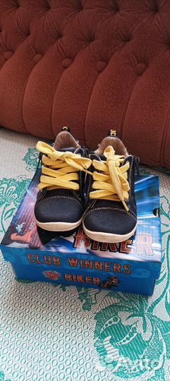 Детская обувь 22 размер
