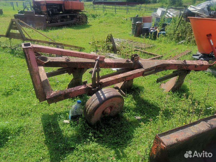 Плуг Одессапочвомаш ПЛН 4-35, 1989
