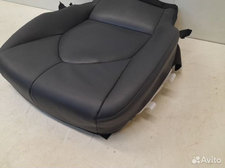 Обивка сидения передняя левая Toyota Camry V70