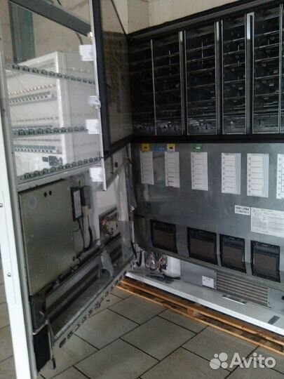 Вендинговый (торговый) автомат Fujielectric Япония