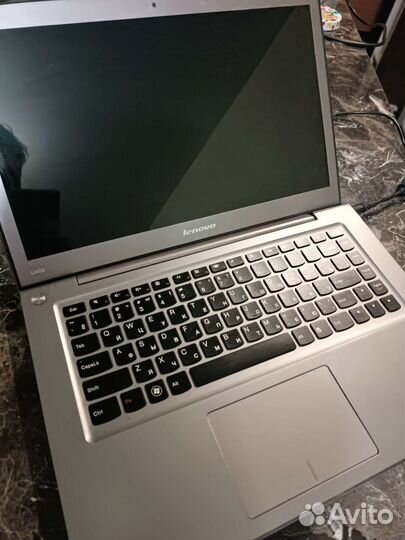 Lenovo u400