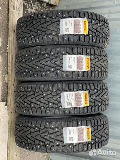 Pirelli Ice Zero 205/55 R16 93T