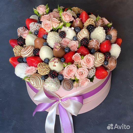 Клубника в шоколаде букеты наборы