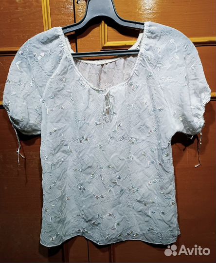 Нарядные вещи женские или на девочку-подростка