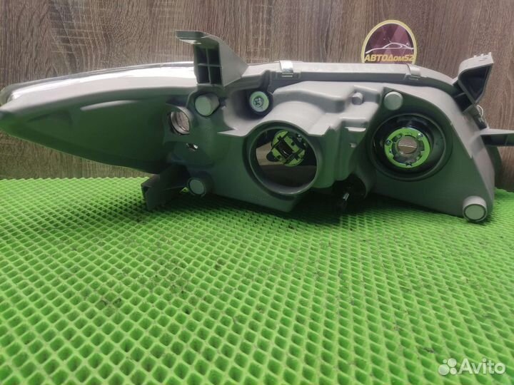 Фара левая Toyota Camry V40 06-11