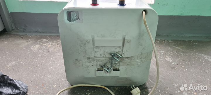 Водонагреватель Ariston ABS PRO 10 OR