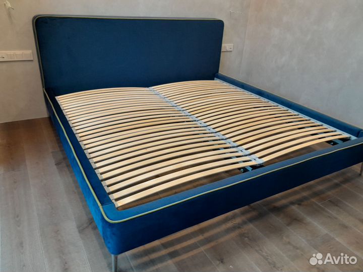 Перетяжка, ремонт мягкой мебели