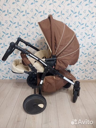 Коляска 3в1 zippy tutis