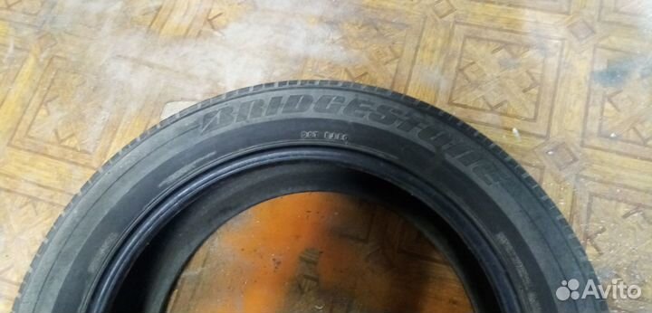 Bridgestone Dueler H/L 400 235/55 R19