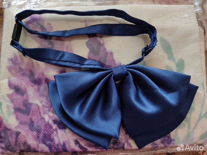 Галстук, бант