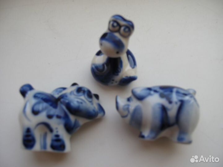 Фарфоровые статуэтки Гжель