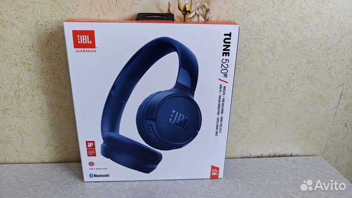 Беспроводные наушники JBL tune 520BT