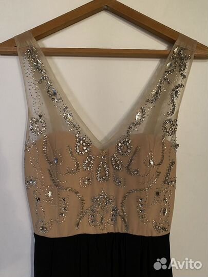 Платье вечернее