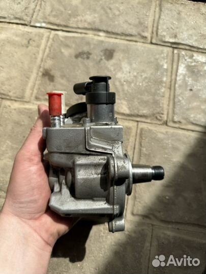 Топливный насос высоко давления(тнвд) 2.0 tdi