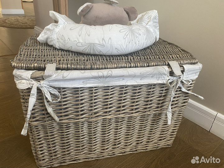 Корзина плетеная с крышкой для детских игрушек