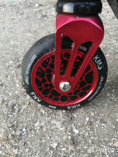 Трюковой самокат