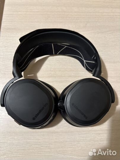 Наушники steelseries arctis 9