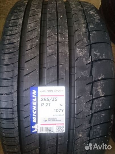 Michelin Latitude Sport 295/35 R21 107Y