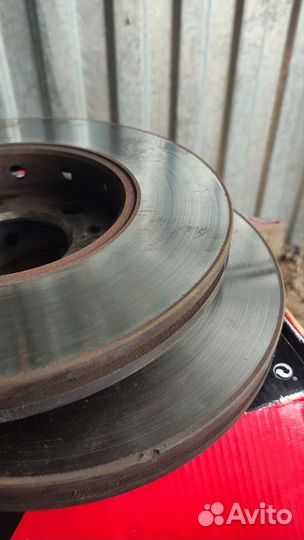 Передние тормозные диски