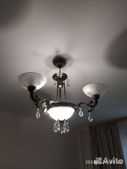 Люстра потолочная