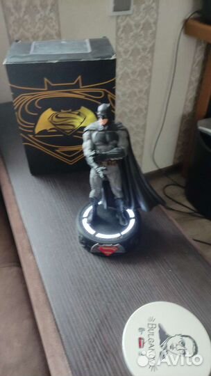 Фигурка Batman vs Superman от Iron Studios