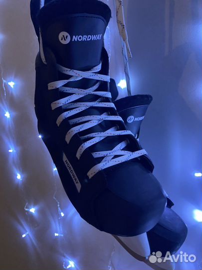 Коньки хоккейные детские 36 размер