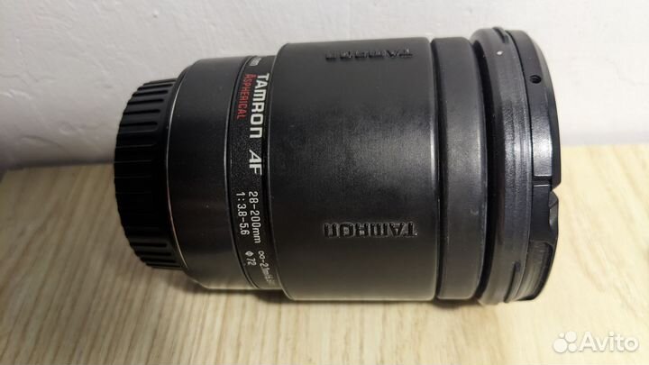 Tamron AF Aspherical 28-200mm 1:3.8-5.6 71DE