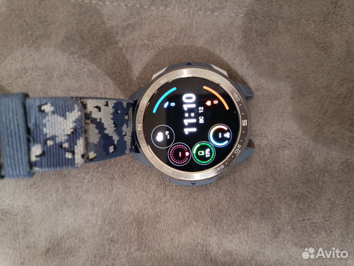 Honor watch gs pro