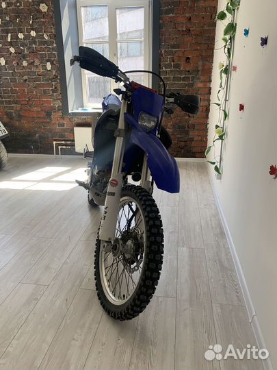 Yamaha WR250R